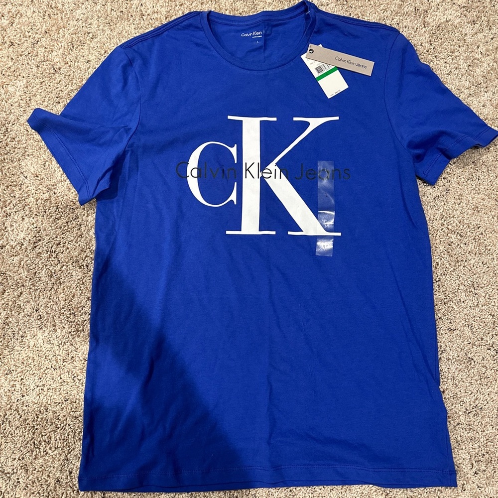 Brand new Calvin Klein Jeans logo tee shirt size large